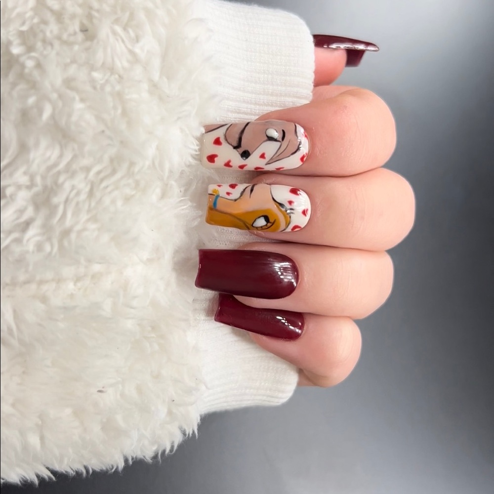 Press on nails